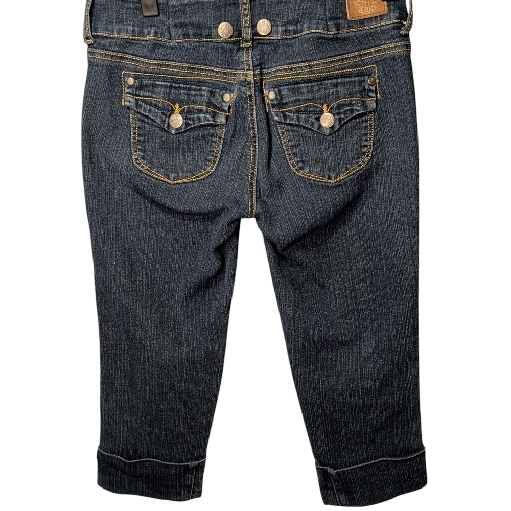 Hint Women's Jean Capris cuffed with hemmed waist 1" 14 3/4 waist 27" length.